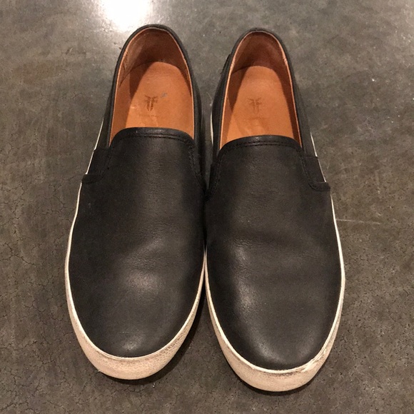 frye dylan slip on